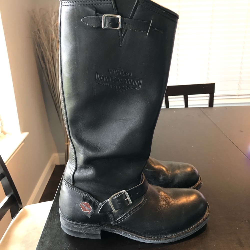 Men’s high calf Harley Davidson boots